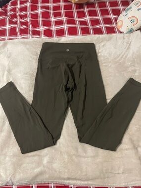 lululemon olive green high-waist workout leggings